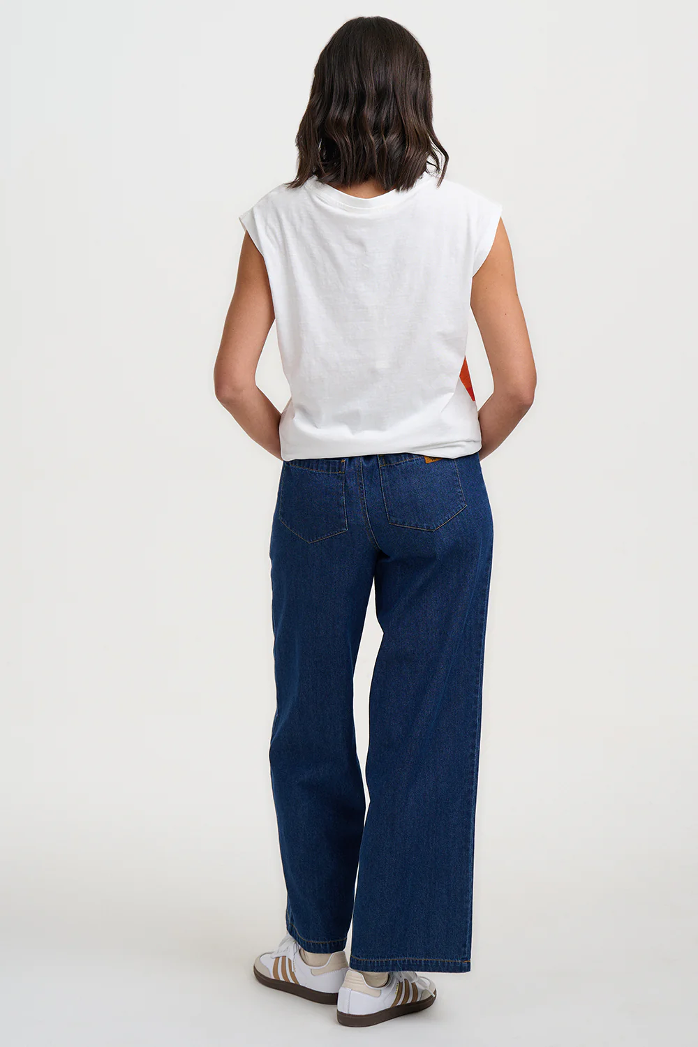 Chrissy Relaxed Tank T-Shirt - Off-White, Sunset Waves - Image 4