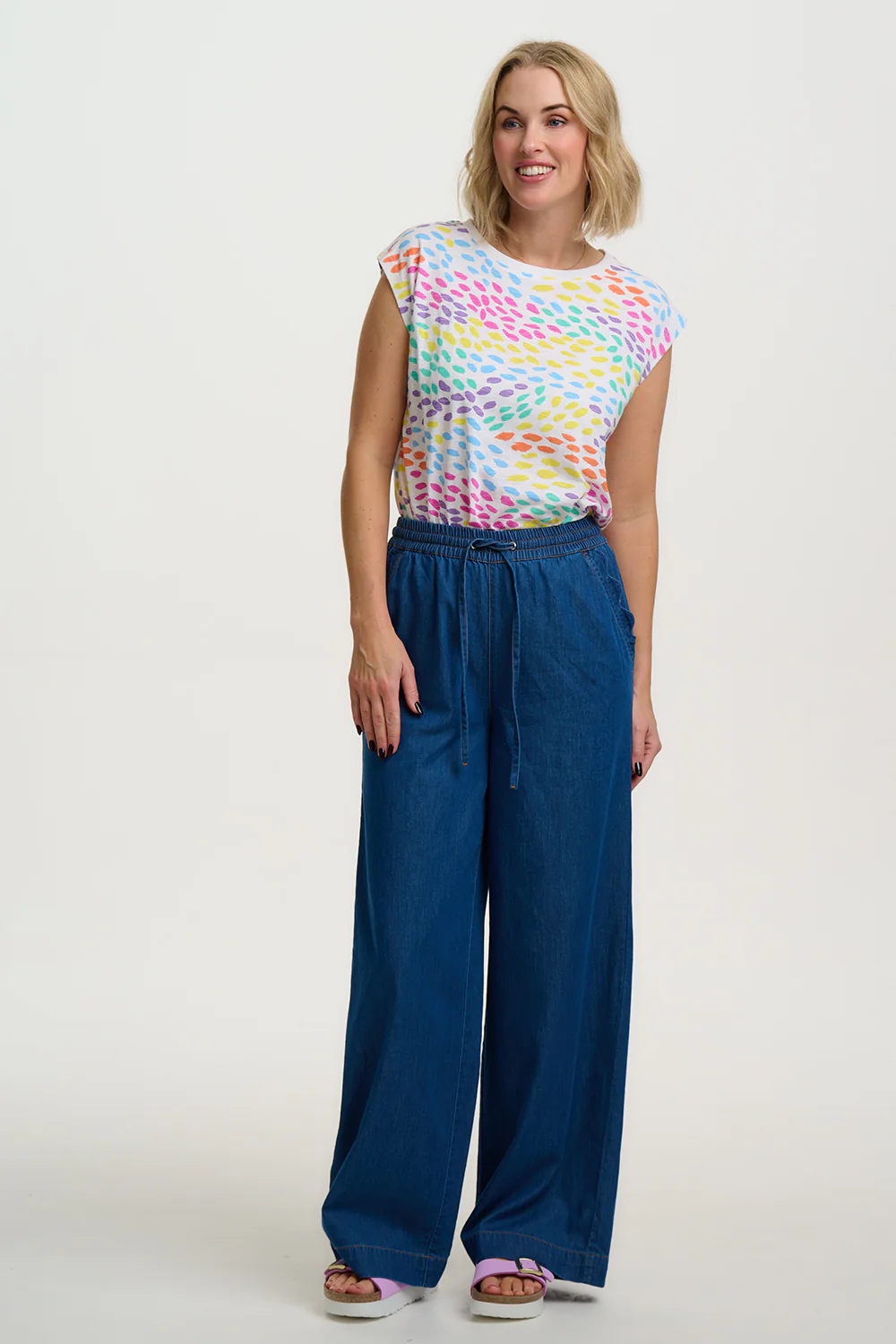 Chrissy Relaxed Tank T-Shirt - White, Animal Rainbow - Image 3