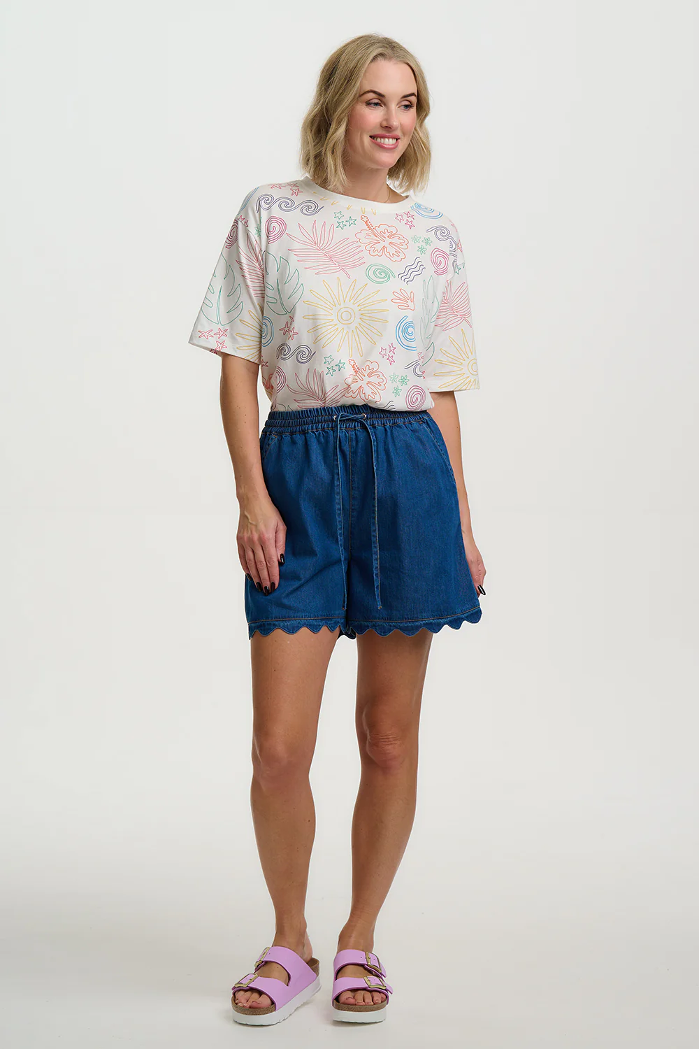 Kinsley Relaxed T-Shirt - Chalk White, Island Fiesta - Image 4