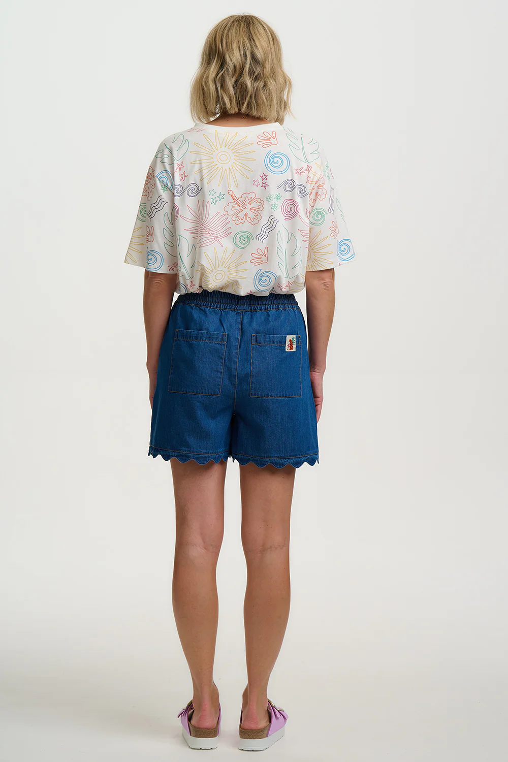 Kinsley Relaxed T-Shirt - Chalk White, Island Fiesta - Image 5