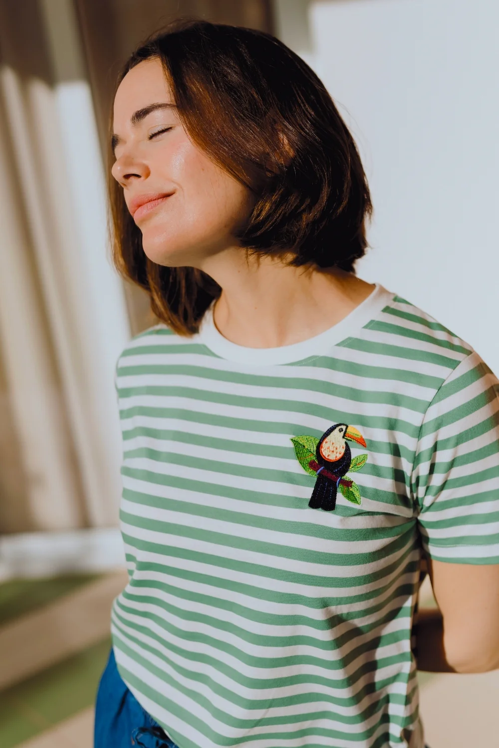 Maggie T-Shirt - Off-White / Green Stripes, Toucan