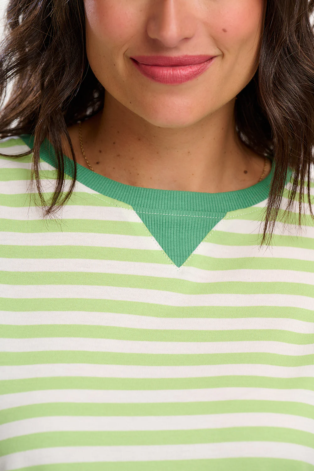 Riley Relaxed T-Shirt - Green/Off White, SHB Flower - Image 2