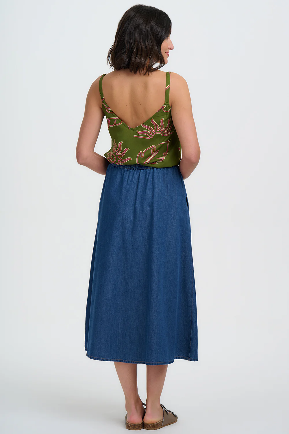 Shanti Vest Top - Khaki, Tropical Line Drawing - Image 5