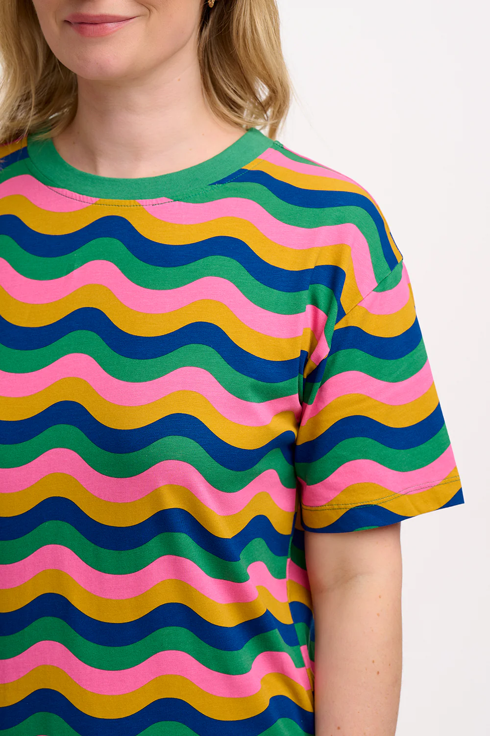 Stephanie Midi T-Shirt Dress - Multi, Rainbow Waves - Image 2
