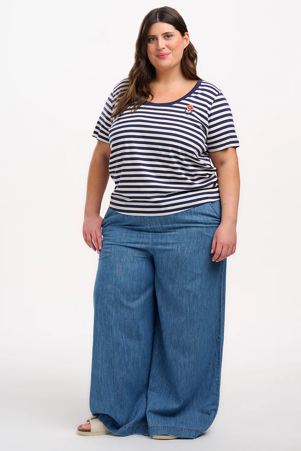 Sylvie Scoop Neck T-Shirt - White/Navy, Stripe & Folk Flower - Image 4